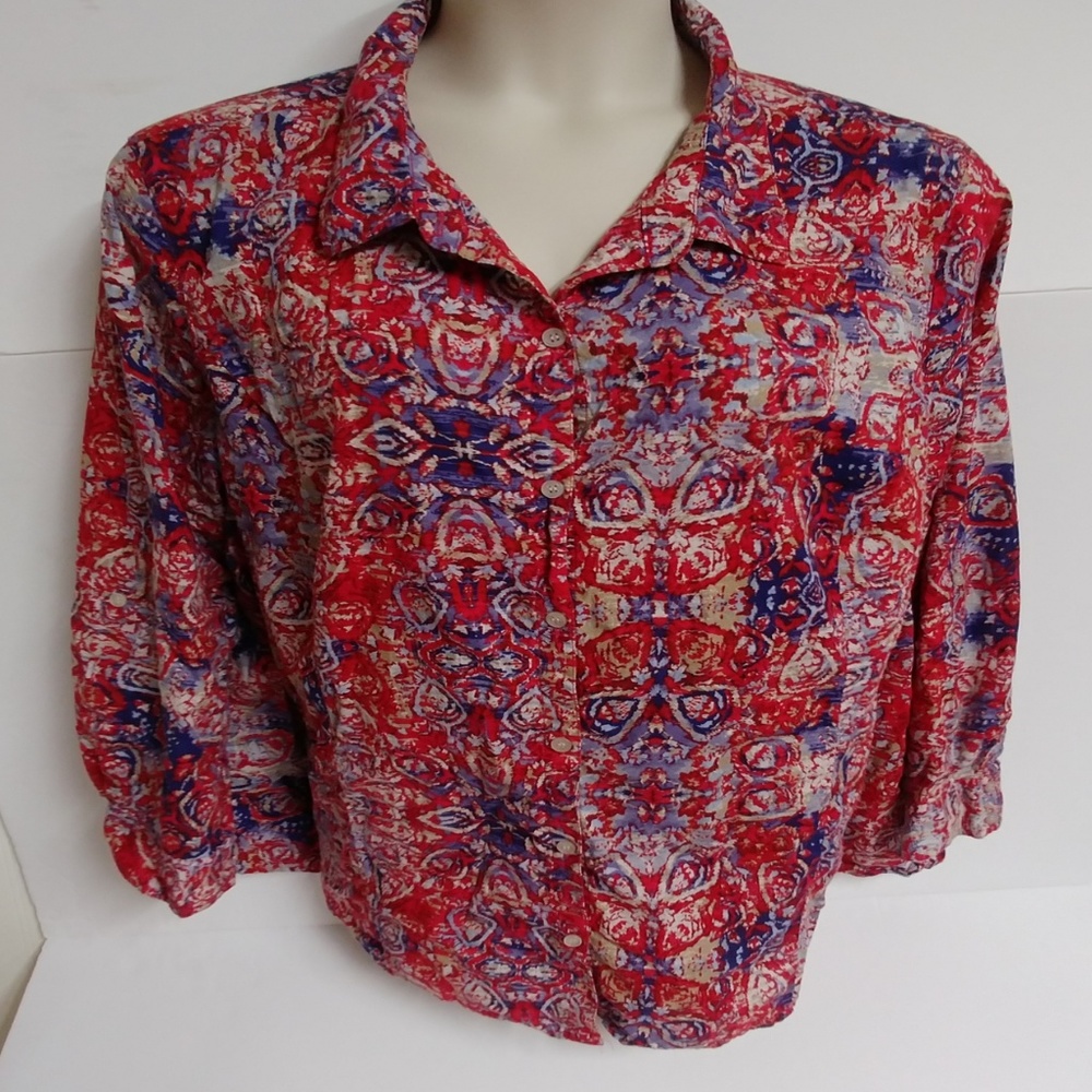Catherine 3x 26 28 button down blouse red blue top